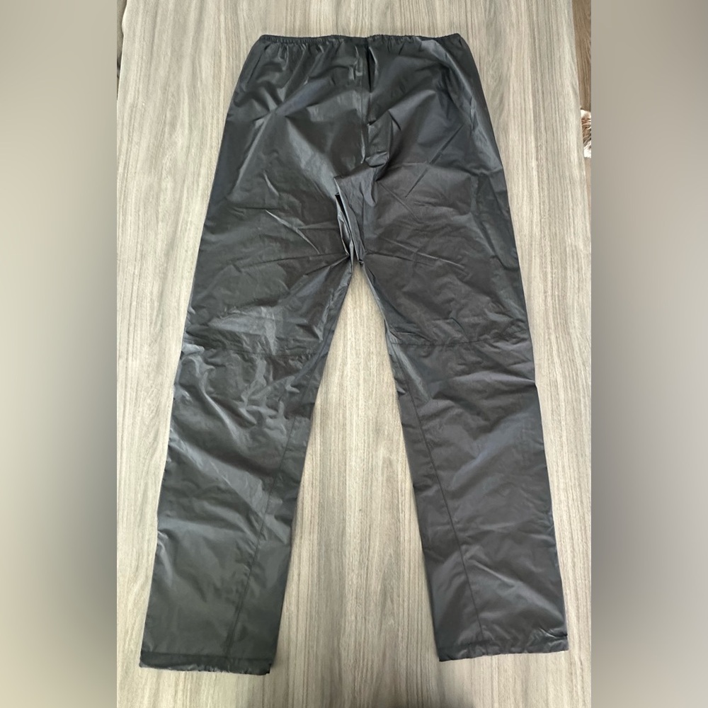 Mont Bell Super Dry-Tec U.L. Rain Pants Men’s - Picture 9 of 15